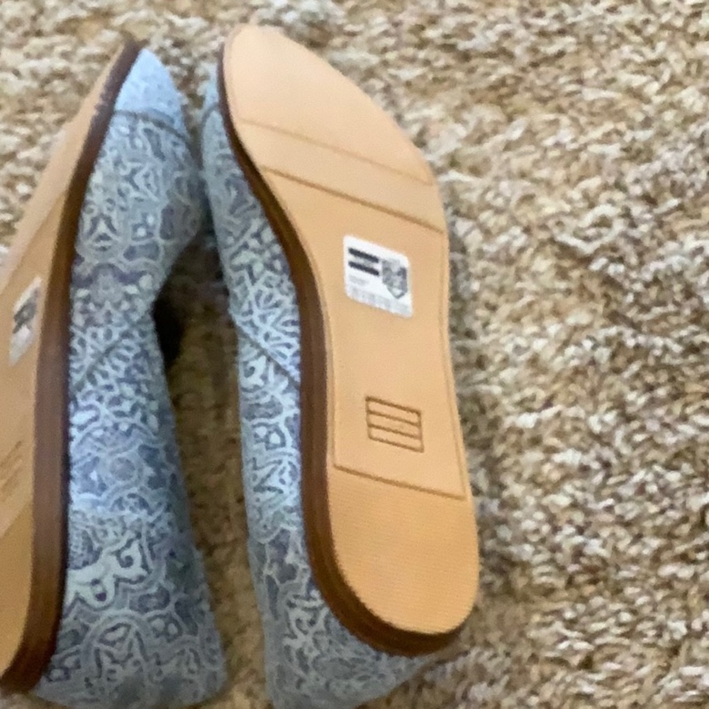 Toms Pointed Toe Flat - image 6